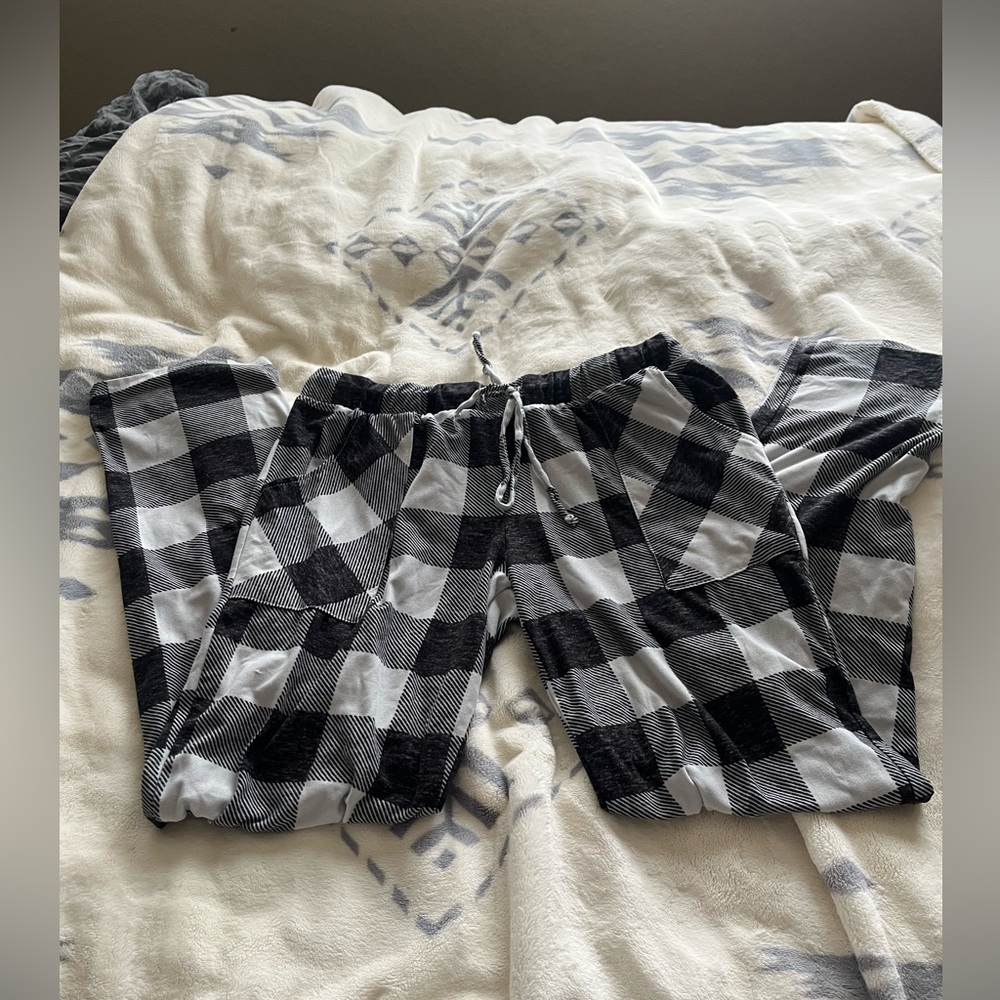 Plaid Black and White Women’s Pajama Pants